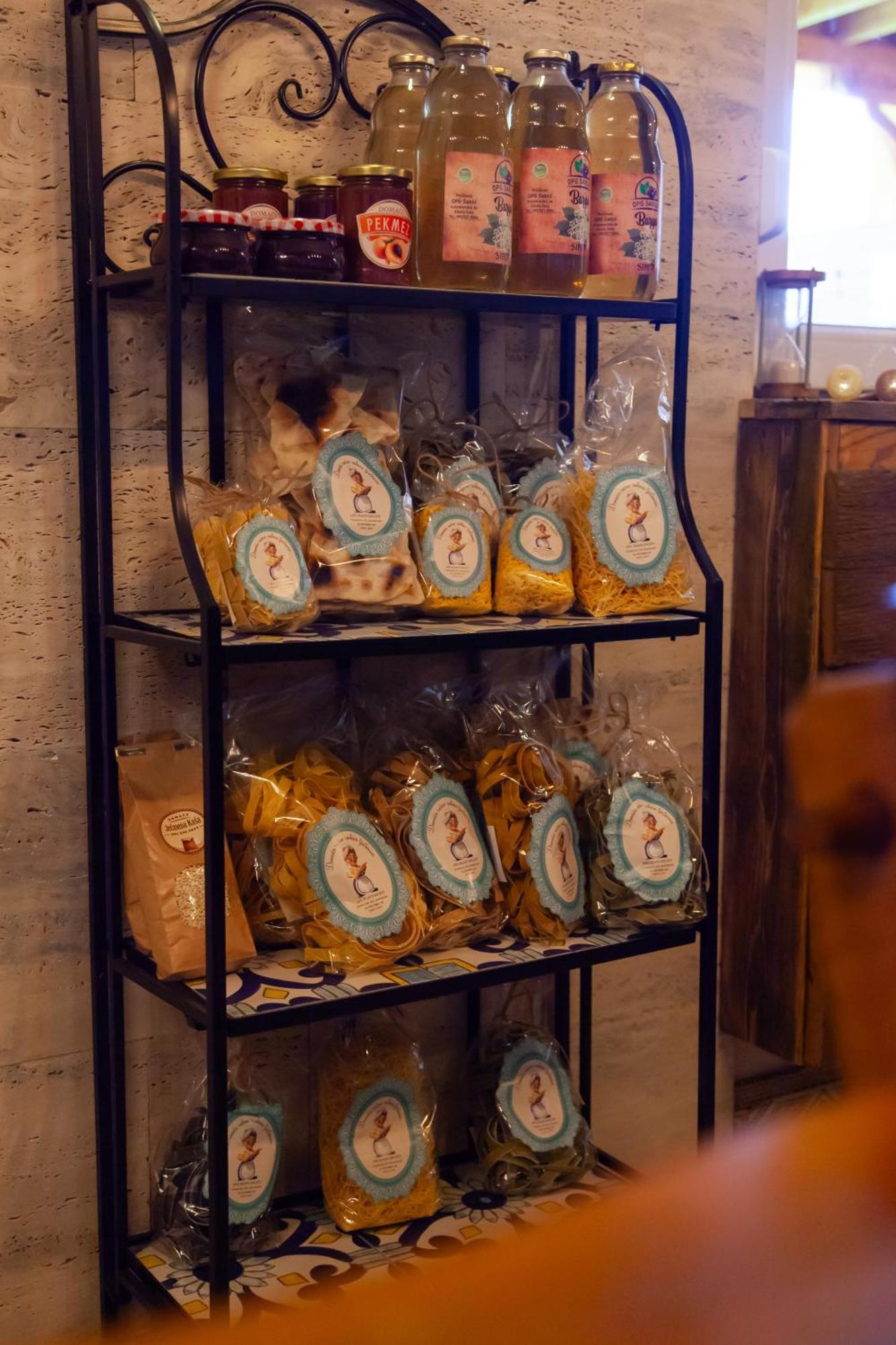 Sobe App Moj Hir Bed And Breakfast 자스트레바르스코 외부 사진